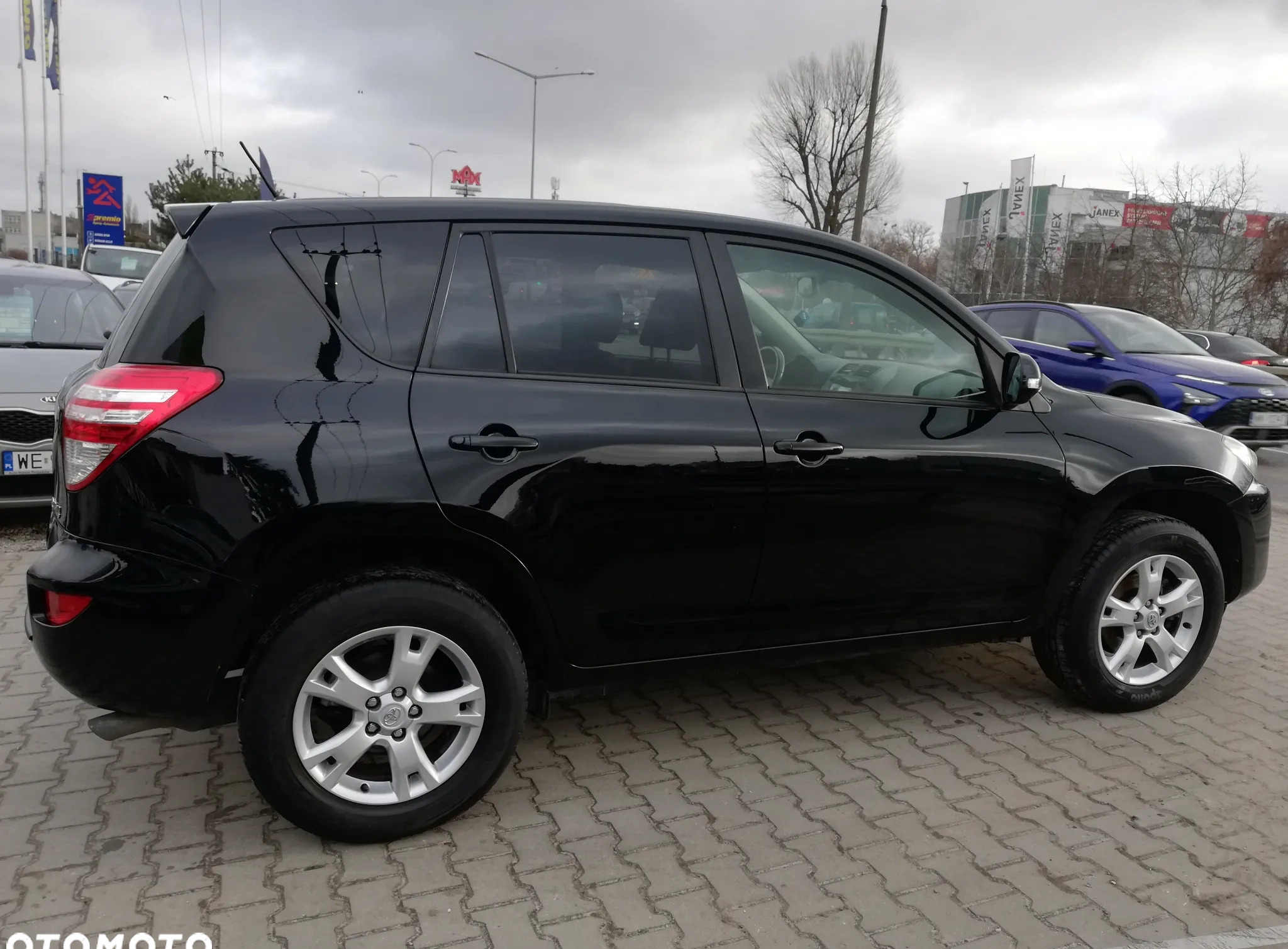 Toyota RAV4 cena 41900 przebieg: 162700, rok produkcji 2009 z Piastów małe 352